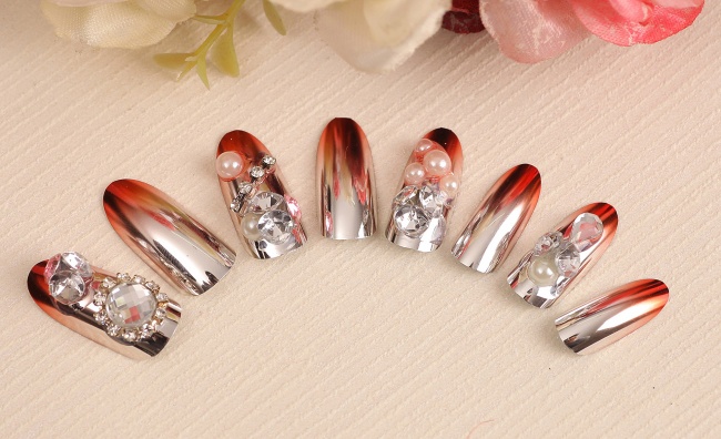 庚子年感恩节出生的女孩子命运怎样 活泼开朗