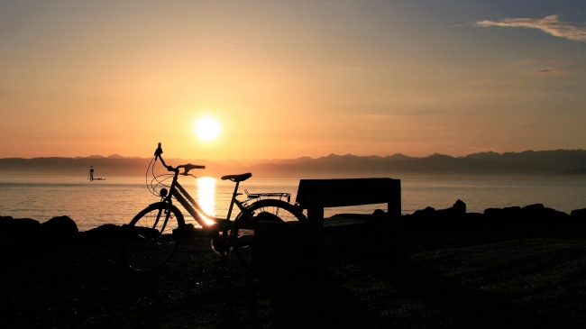 8.12日英仙座流星雨是在几点 最佳观赏地