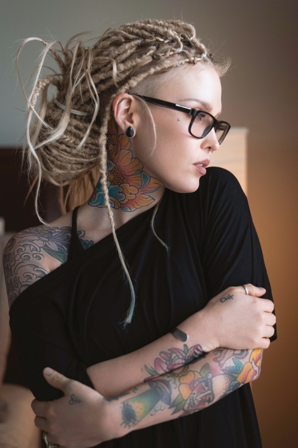 什么类型女生会吸引天蝎男 善解人意大方爽朗