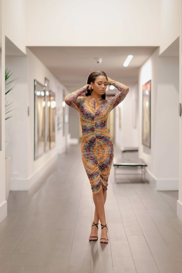 恋爱运来袭 单身有望收获爱情 有伴的感情升温