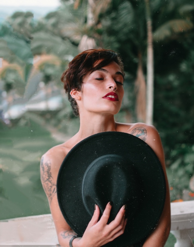 能虐哭鬼马精灵双子座的星座 感情上的折磨