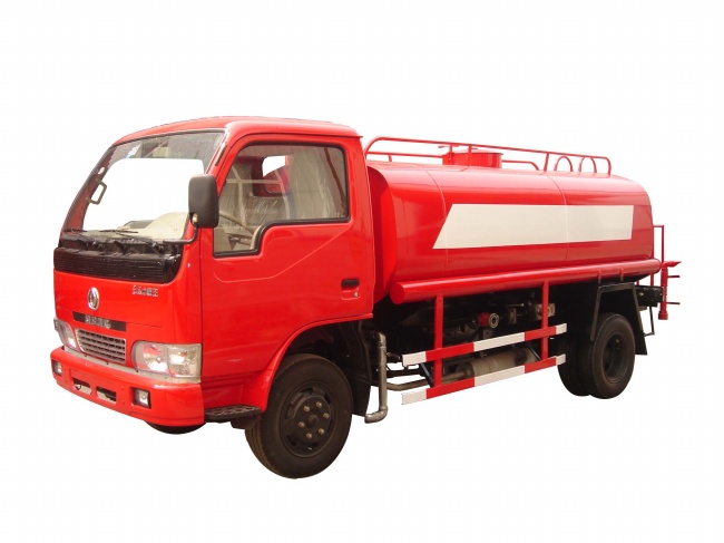 2023年属羊天秤座运势及运程 事业遇到阻碍健康有所下滑