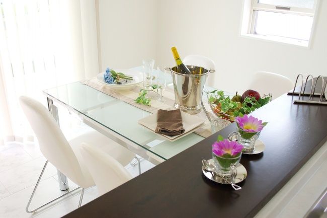 水瓶座在2023春节后有望邂逅真爱的地方  是否有感情劫