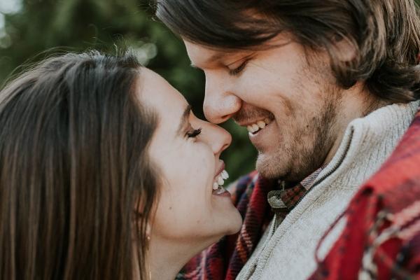 两个字的公司名称精选 有寓意的公司名称参考两个字