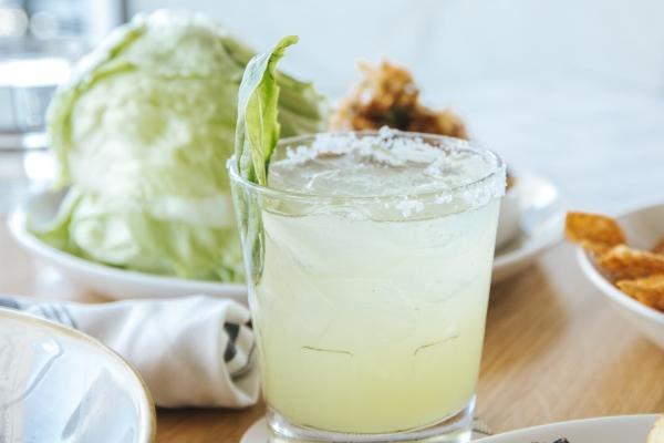 2023年巨蟹座1月婚姻运分析  到抉择的时刻