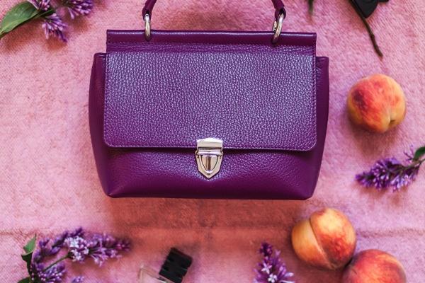 梦见别人打电话给我有什么意思