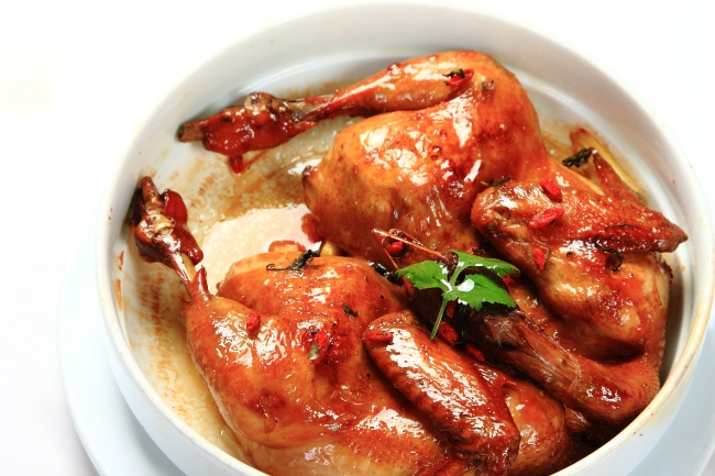 双鱼男与天秤女谁厉害 双鱼男对有好感的女生表现