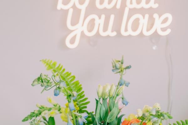 蛇缠兔辈辈富女蛇男兔 婚后幸福指数高