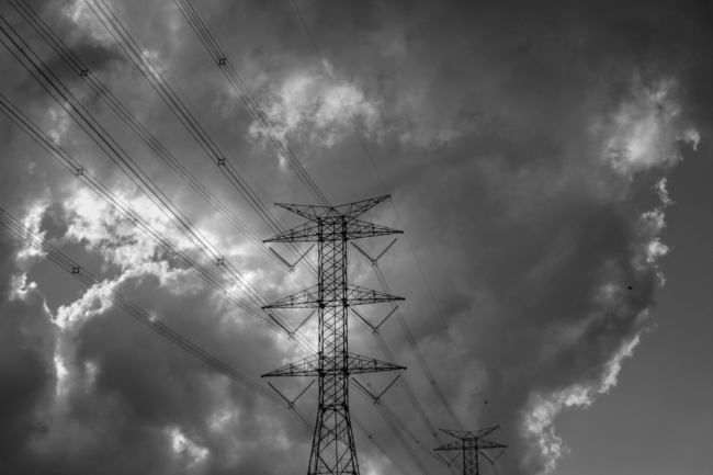 2023年农历二月二十三出生的女孩命好吗,五行缺什么