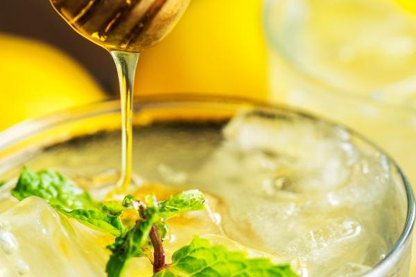 丙午日柱在2023年运势 运势平稳感情顺利财源滚滚