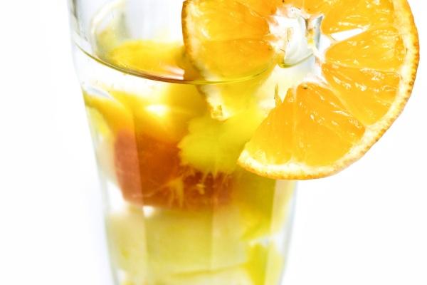 2023年4月15日结婚好不好 今日结婚是否双星辉映梨江月