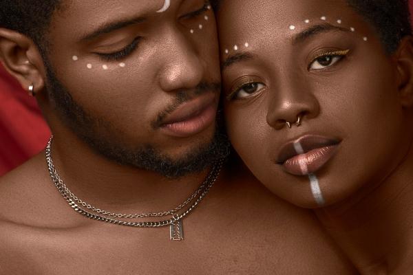 2023年4月24日开业会顺利吗 今日开业是否春色满人间金室耀祥光