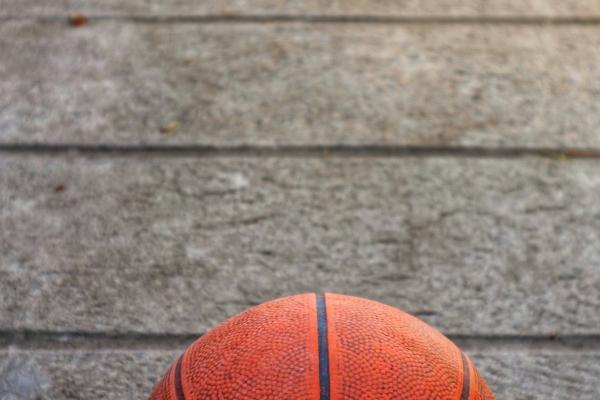 狮子座遇到水瓶座会怎样 为什么狮子座要远离水瓶座