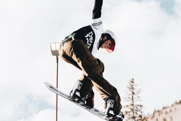 水瓶座会喜欢狮子座吗 水瓶座聪明还是狮子座聪明