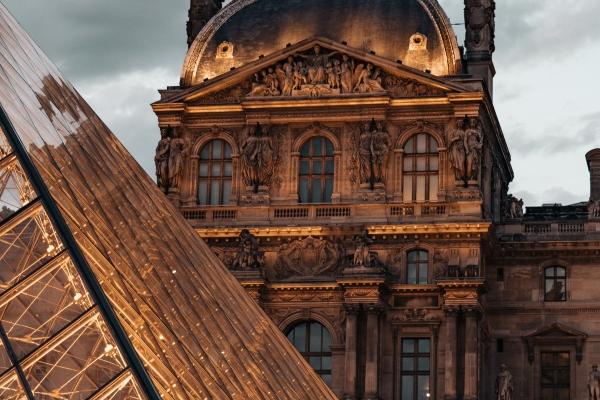 处座男为什么偏爱天蝎女 处座男爱上天蝎女的表现