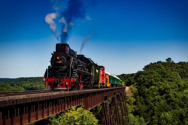 2023年4月29日宜动土吗 适合建房子吗