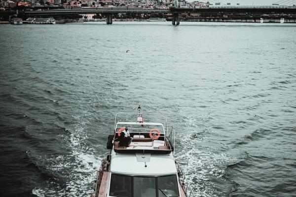 让射手男会上瘾的星座女 白羊水瓶和狮子座