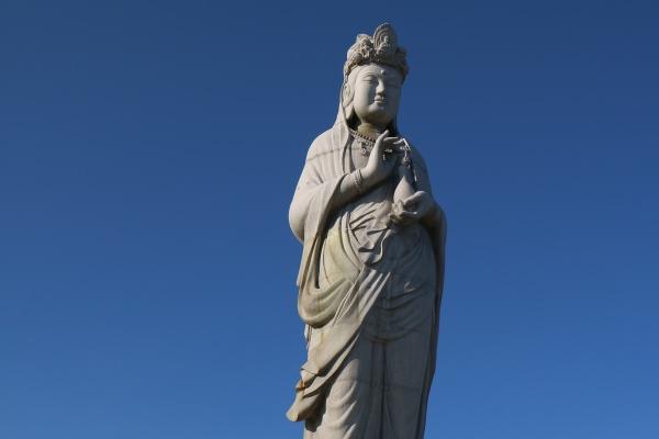 2023年5月17日五行穿衣颜色 穿衣最佳幸运色