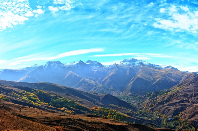 唐绮阳狮子座2023年6月运势详解