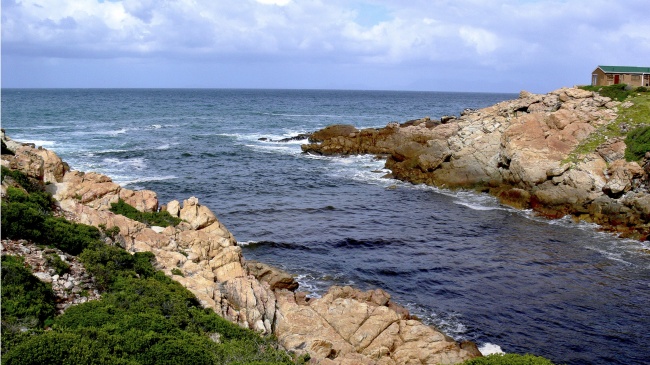 最能沉得住气的4大星座!他们外冷内热,心有城府