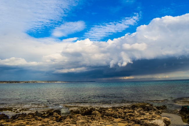 怎样让水瓶女倒追?反其道而行之!