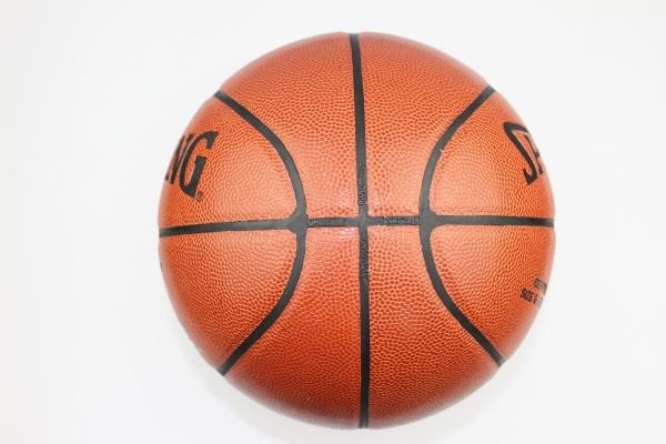 2024年属龙的本命年能穿红色吗,本命年需要注意什么