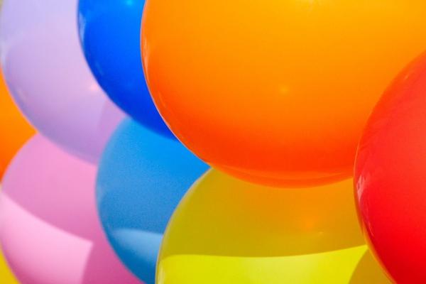 "独特魅力解码!揭示四大天生暧昧高手的神秘魅力!"