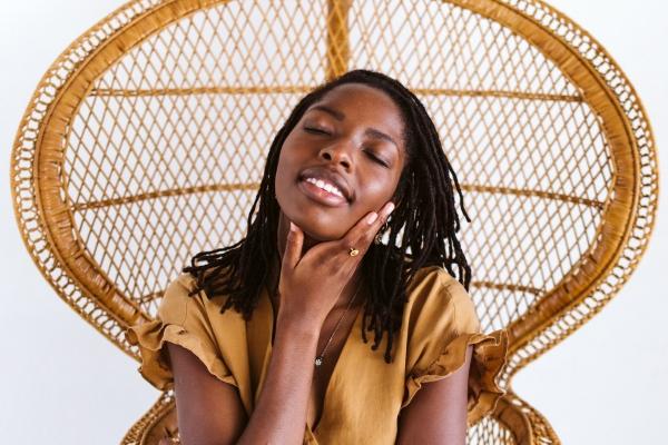 梦到浅蓝上衣啥意思