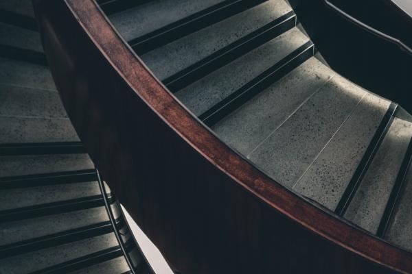 "魅力无敌!四大生肖女揭示如何轻松吸引优质男人的秘诀!"