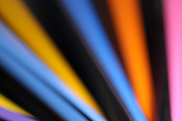 2023年8月16日五行穿衣颜色 今日衣服颜色搭配查询