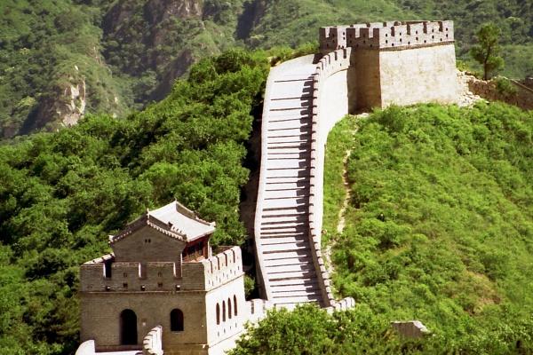 哪个星座属龙女最强大,生肖龙什么星座女最好?