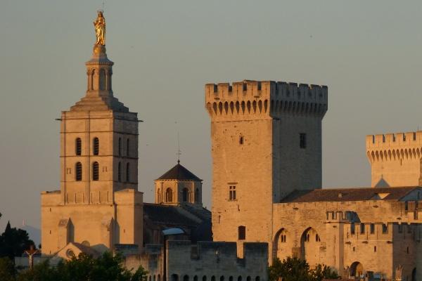 属龙未来三年运势大揭秘，属龙未来发展如何