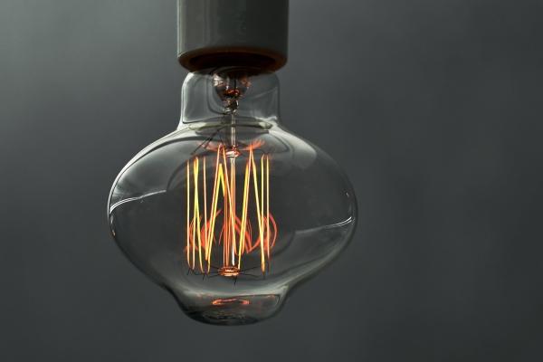 处座男会爱上双子女吗 很难在一起