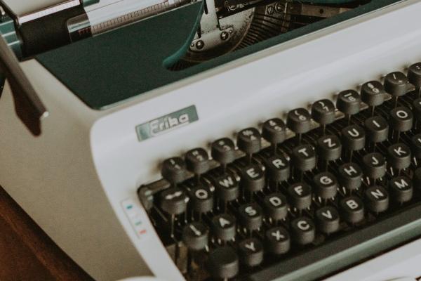 女大三岁女属虎男属蛇真的相克吗 为何虎女蛇男相克