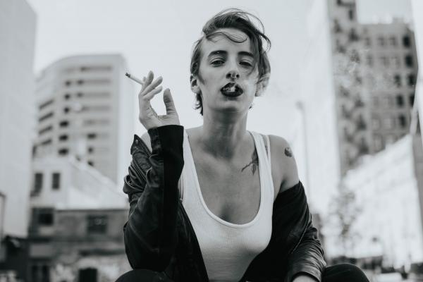 属虎男和属蛇女的适合做夫妻吗 虎男蛇女性格如何