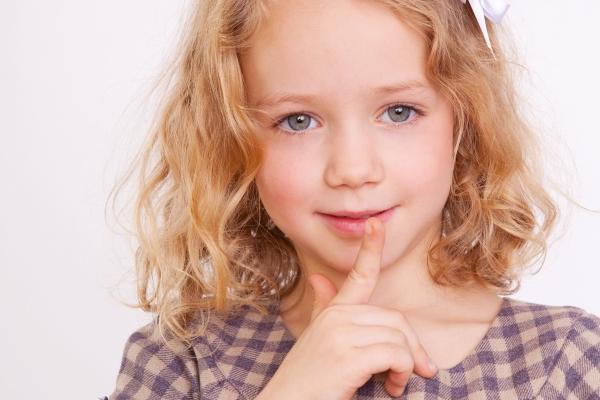 女属鼠男属羊婚配吗 属鼠女和属羊男相配婚姻如何