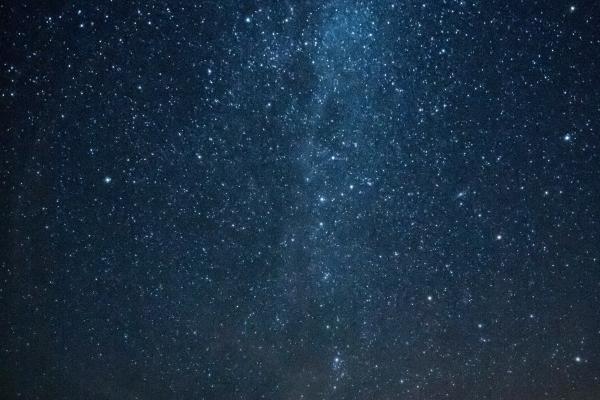 属兔人最佳睡床方位