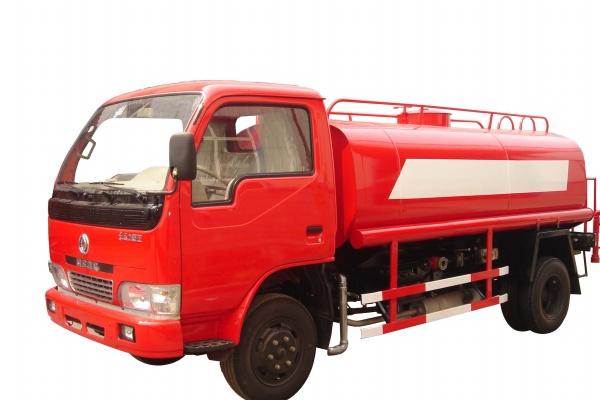 属牛人要珍惜的2个人