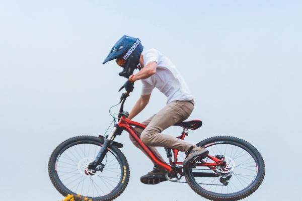 属猴的三个小人是哪三个