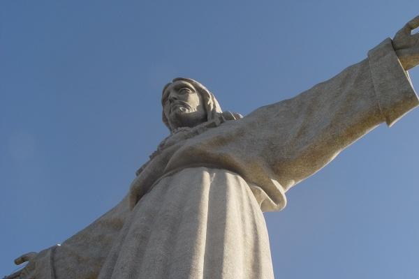 属猴女吃定的生肖男