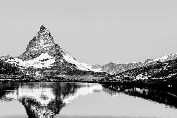 梦到了老房子着火了是好的征兆吗