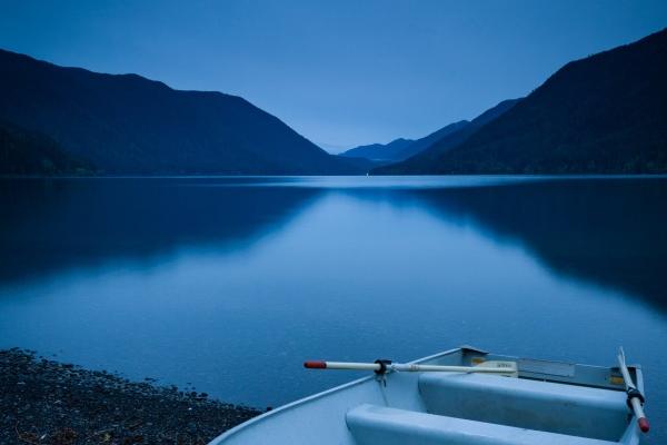 梦到了金项链被偷有什么预示吗