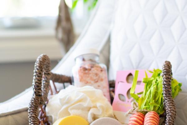 梦见在厨房拉屎有什么说法