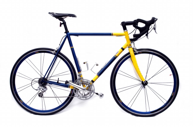 梦见车撞门会怎么样