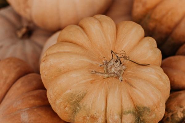 梦到把碗摔了有什么说法