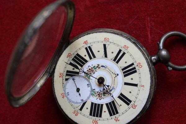 梦到了照看小女孩代表着什么?