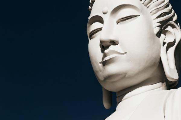 梦见给小孩穿袜子是咋回事