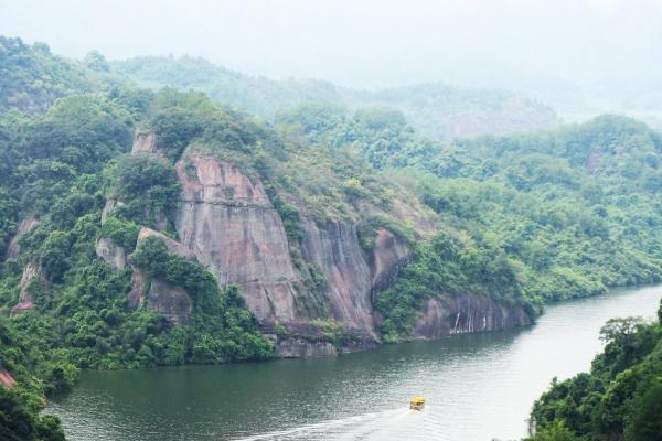 第一运程 2025年2月18日十二生肖运势解析