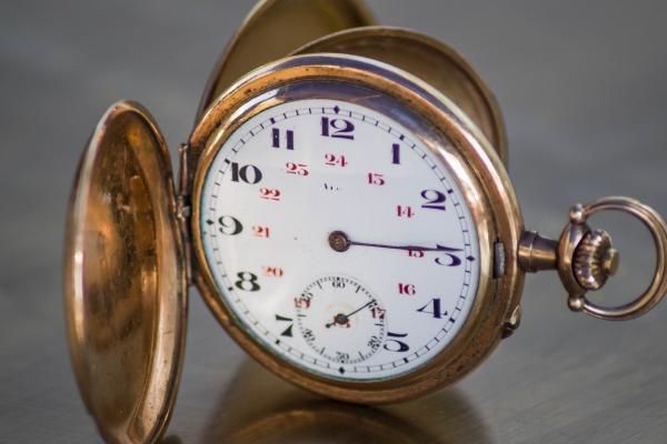 梦到了过世的岳母是什么预兆