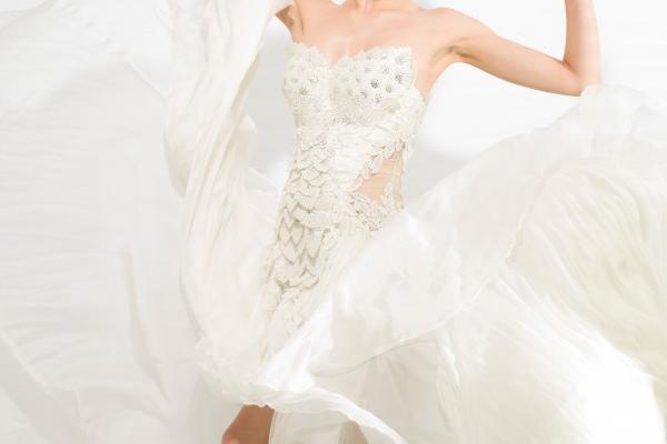 属狗的枕头下放什么最旺